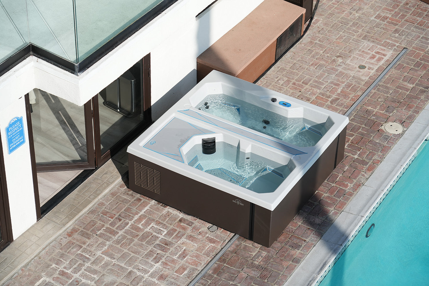 Valaris Contrast Tub next to pool